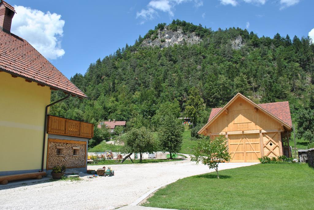 Farm Holidays Povsin Bled Exterior foto